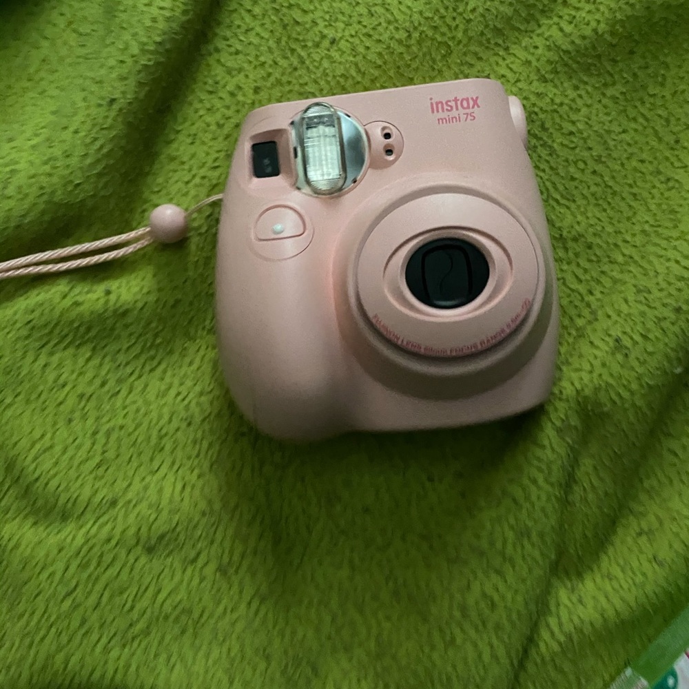 Instax mini s7 - Picture 1 of 3